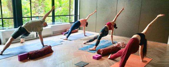 Yoga avec Emma : Atelier danse du dragon